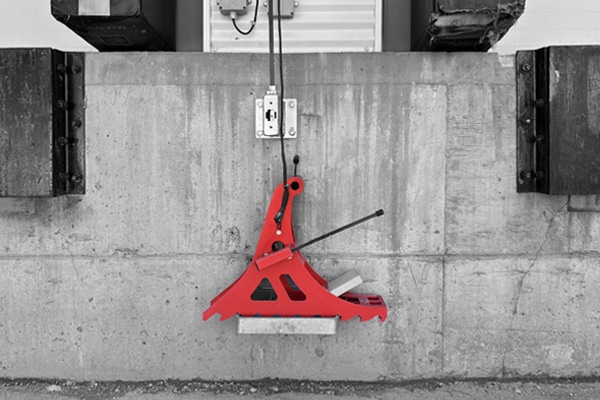 POWER CHOCK® 3 in stored position